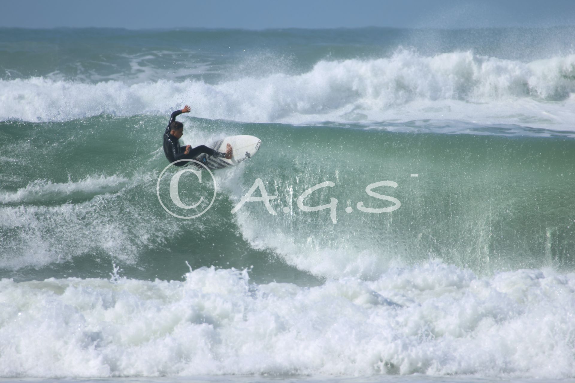 דולפי 10.1.26 - תמונות גלישה