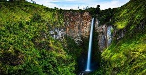 Air Terjun Sipiso-piso