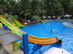 tiara water park jember