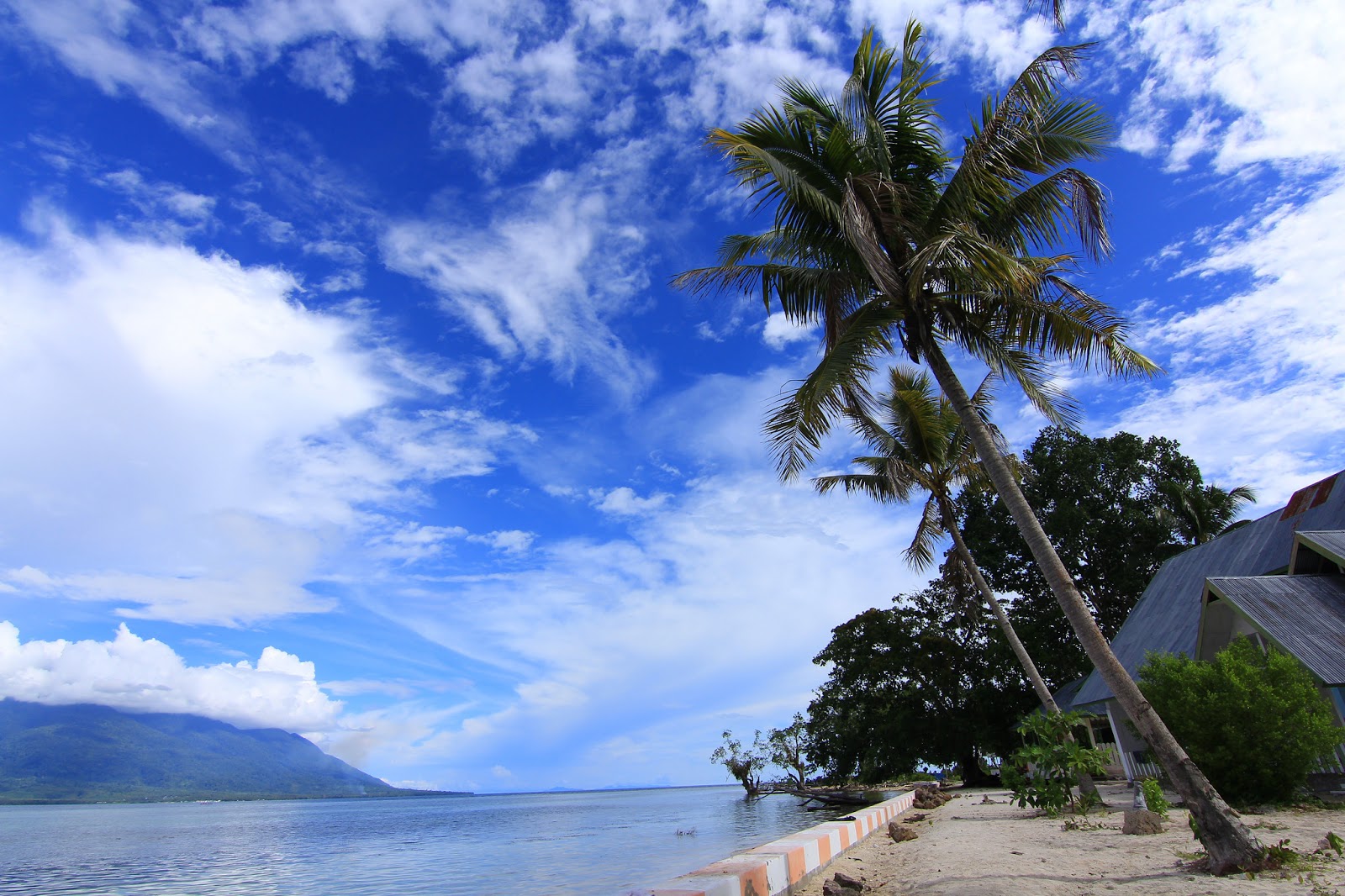 Pantai Nusara Jpg