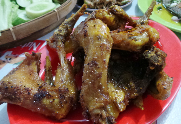 13 Tempat Wisata Kuliner di Purwakarta yang Terlezat 13 Tempat Wisata Kuliner di Purwakarta yang Terlezat