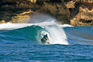 Pantai Watu Karung wisata dipacitan