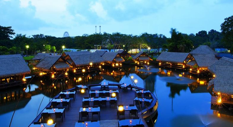 50 Tempat Makan Lesehan  di Jakarta Yang Murah 