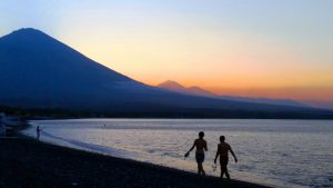 25 Tempat Sunset Di Bali Yang Indah Dan Eksotis