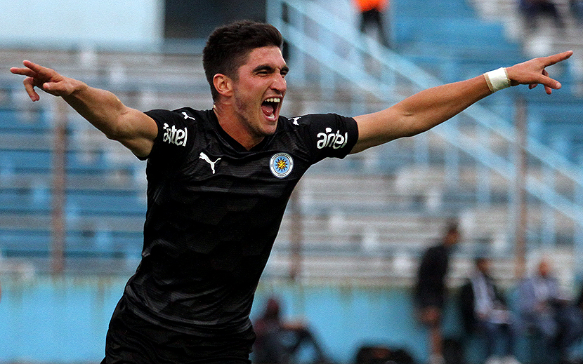 Racing de Montevideo logró un importante triunfo 2-0 ante Montevideo City  Torque