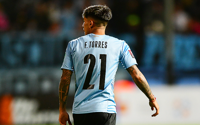 Segunda Camiseta Uruguay Jugador F.Torres 2022