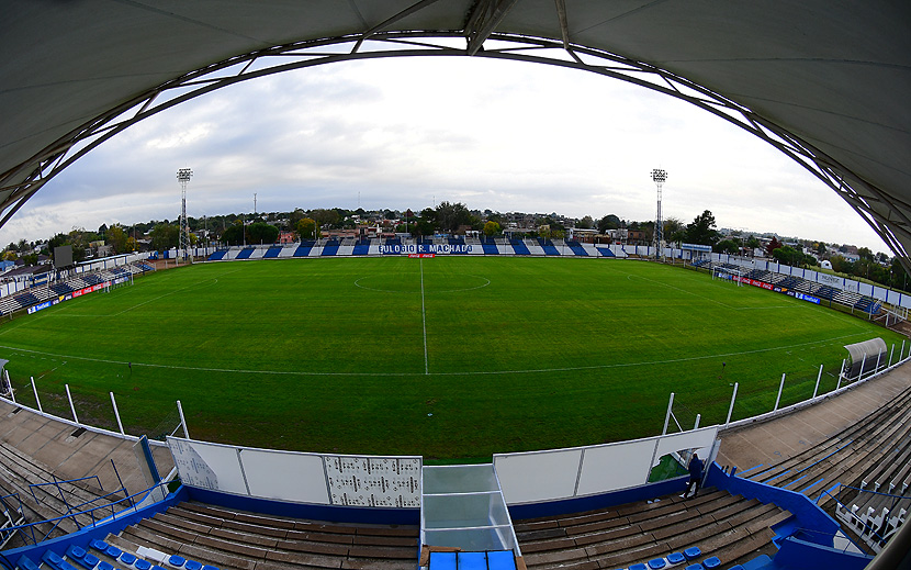 Tenfield.com » Celestes en cancha