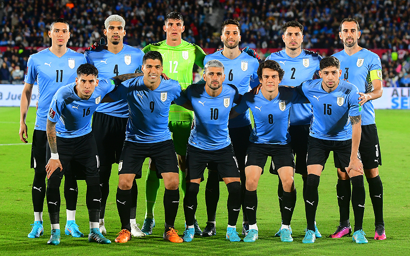 Tenfield.com » Los futbolistas de la selección uruguaya ya calzan