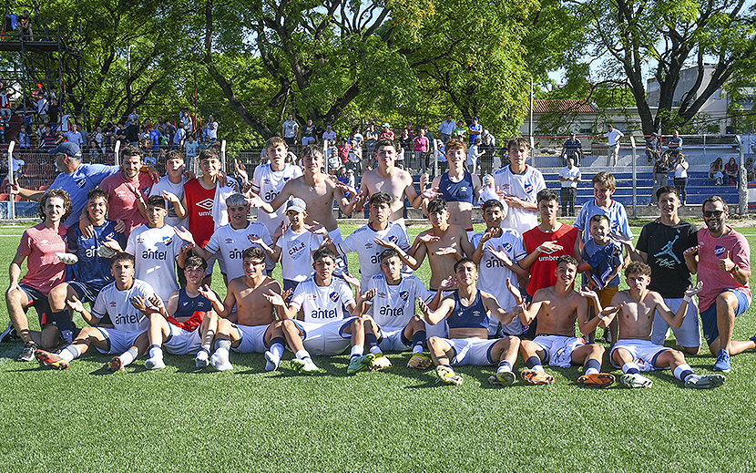 Tenfield.com » Uruguayo 2022: el equipo de la gente