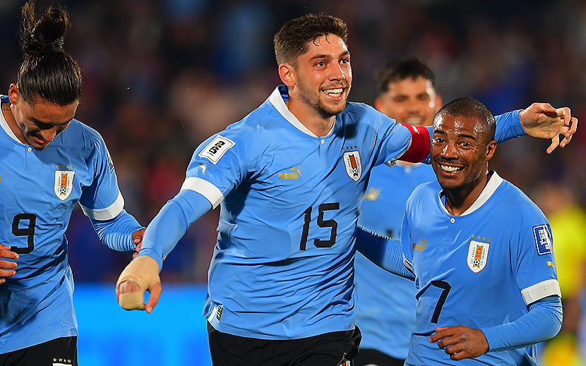 Tenfield.com » Hoy como hace 116 años y 107 días juega Uruguay frente a  Argentina el gran partido internacional, el más antiguo del mundo