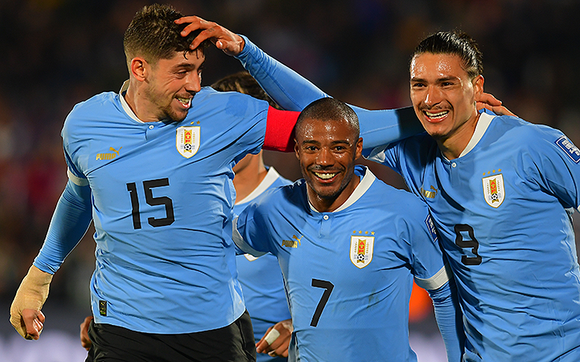 Con gol de Valverde y dos debuts, Uruguay empató 1-1 con Japón en