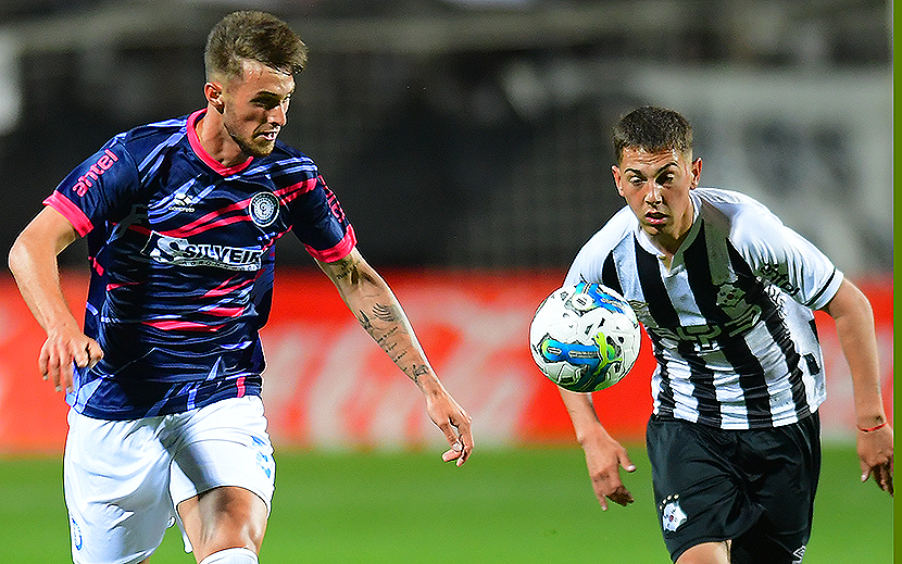 Cerro Largo FC - Racing Club Montevideo (2-0), Primera Division 2023,  Uruguay