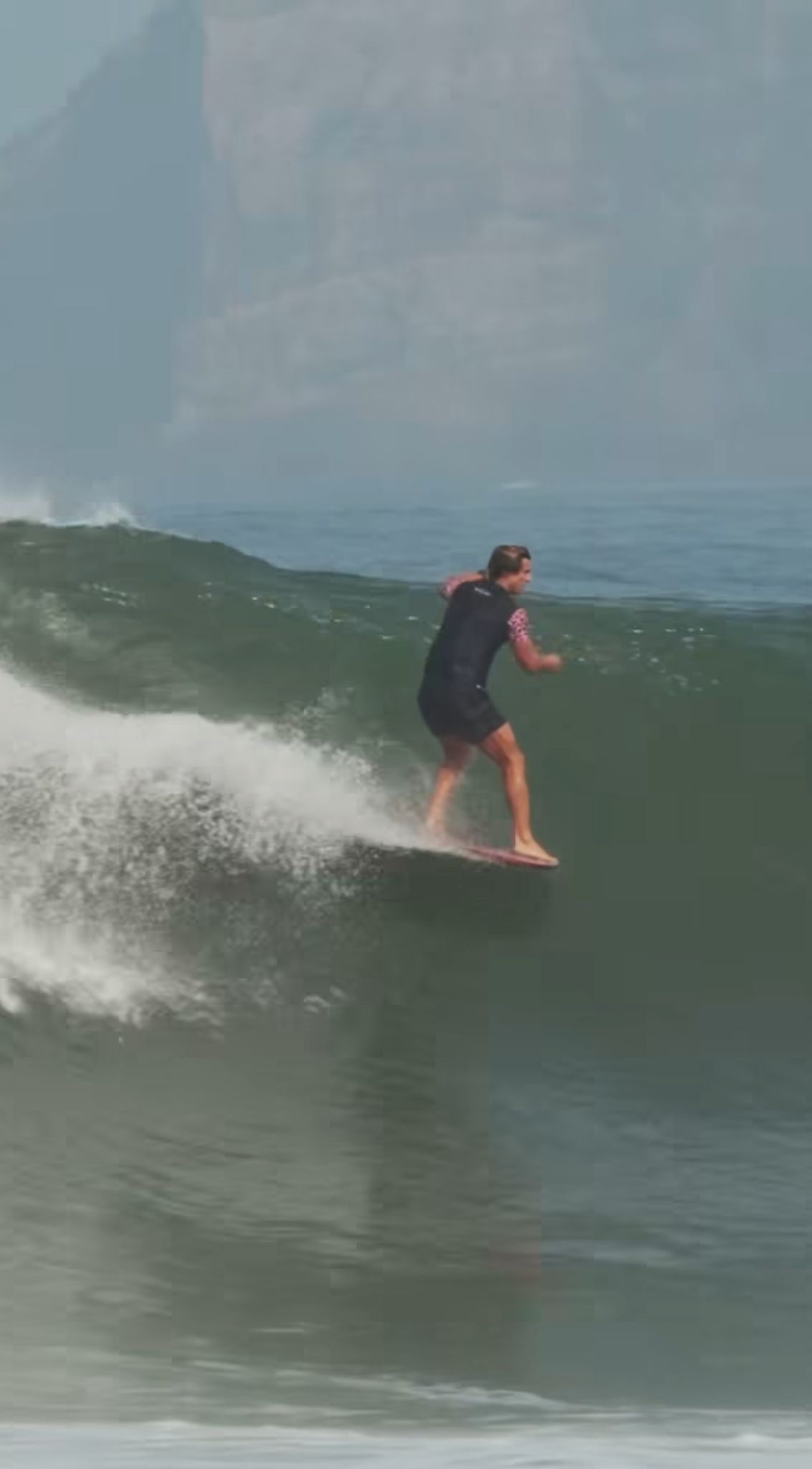 » Surf Nacho Pignataro y Juan Gayol compitieron en el