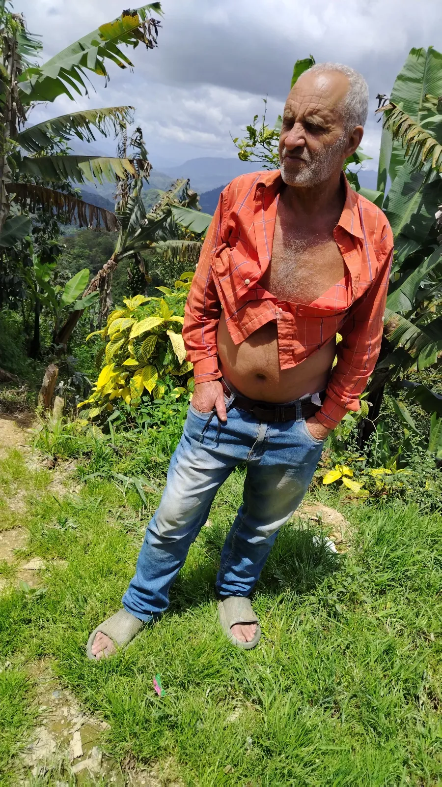 Ángel zangroni