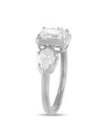 LB EXCLUSIVE 18K GOLD DIAMOND GEOMETRIC THREE-STONE RING