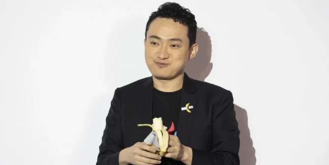 6_JustinSun-Banana.webp