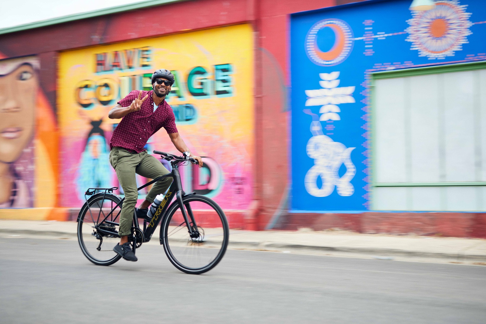 Trek FX+2 e-bike