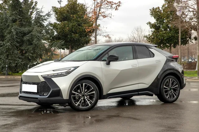 تويوتا C-HR 2022 · تجريبي
