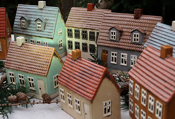 Vánoční svícen keramické domečky