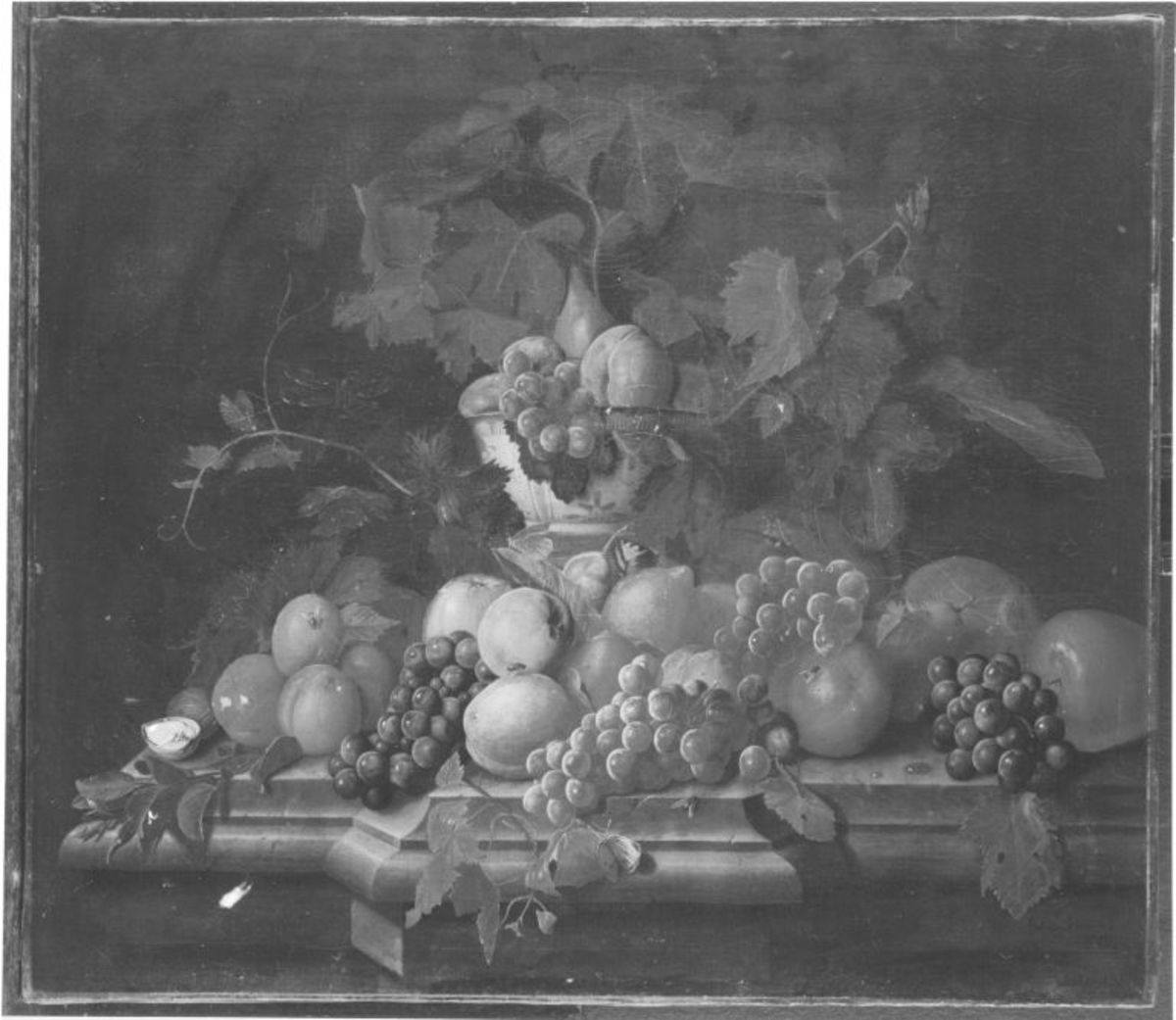 Peter Jacob Horemans | Früchtestück | Displayed motifs: Vegetable, Angel, Food, 