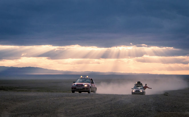 Adventurers enter electric car in 10,000 mile rally