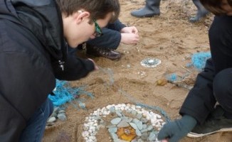 Stone Flower: Clydebank High School, Glasgow, students creating artwork in Loch Lomond National Park