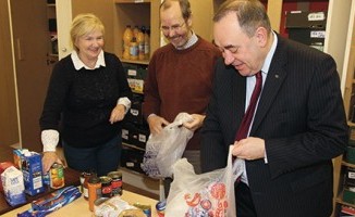 First minister Alex Salmond visited the Trussell Trust’s Edinburgh foodbank in December 2013.