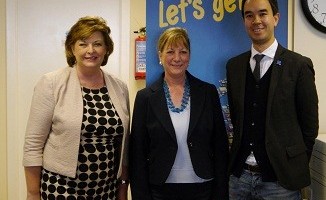 Fiona Hyslop, Helen Tait (PEP manager) and Chris Yiu