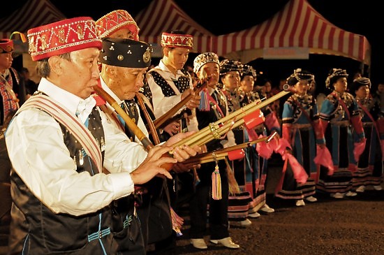 滇緬少數民族舞蹈表演