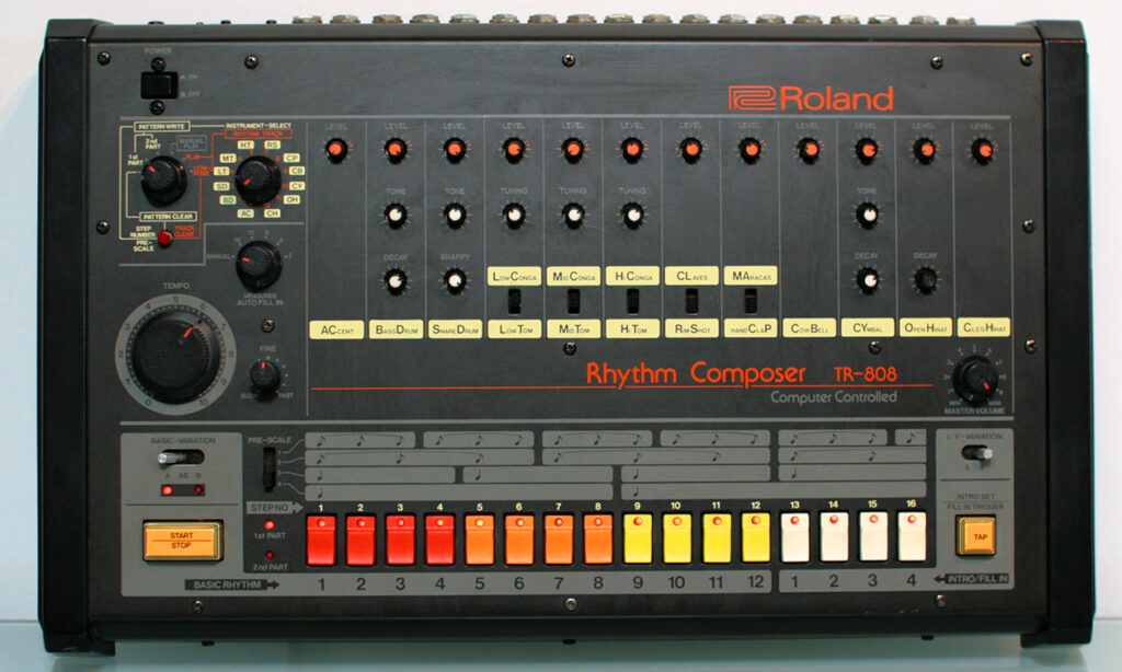 Die Roland TR-808 ist nach wie vor der Inbegriff der "coolen" analogen Drum-Machine.