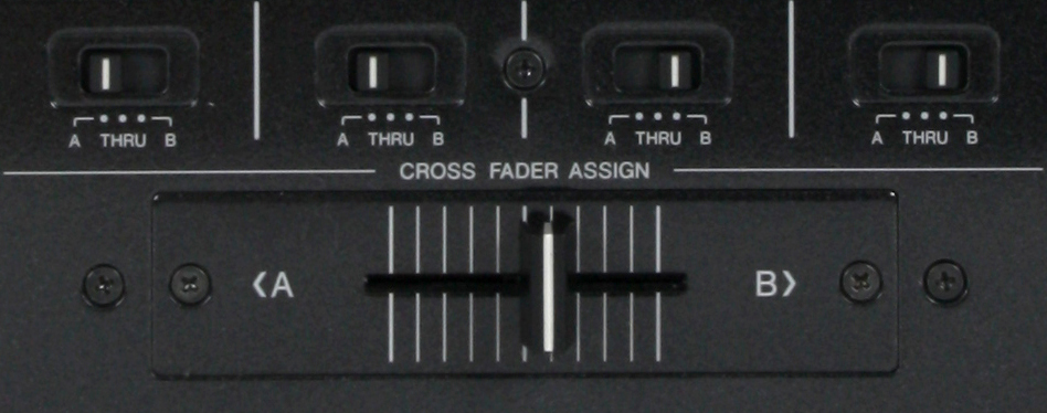 Pioneer_DJM-800_Crossf