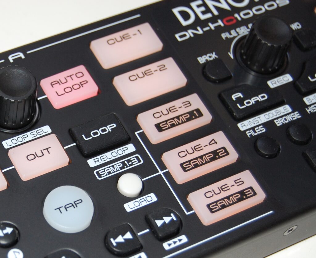 Denon_HC1000S__Cuepads