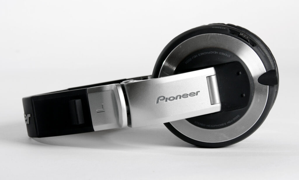 Pioneer_HDJ2000_Seite