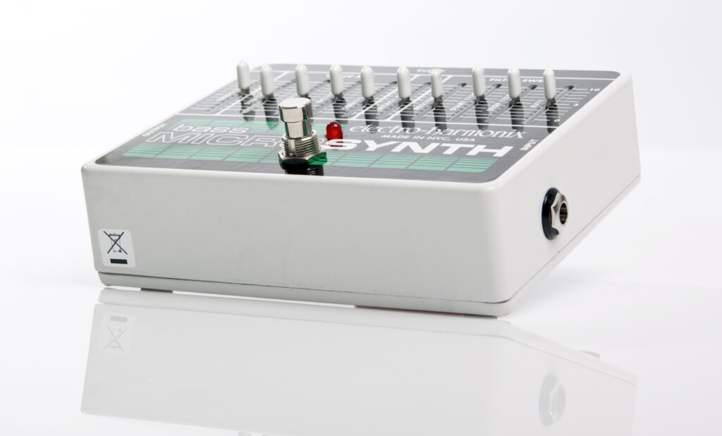 ElectroHarmonix_BassMicroSynth_07FIN