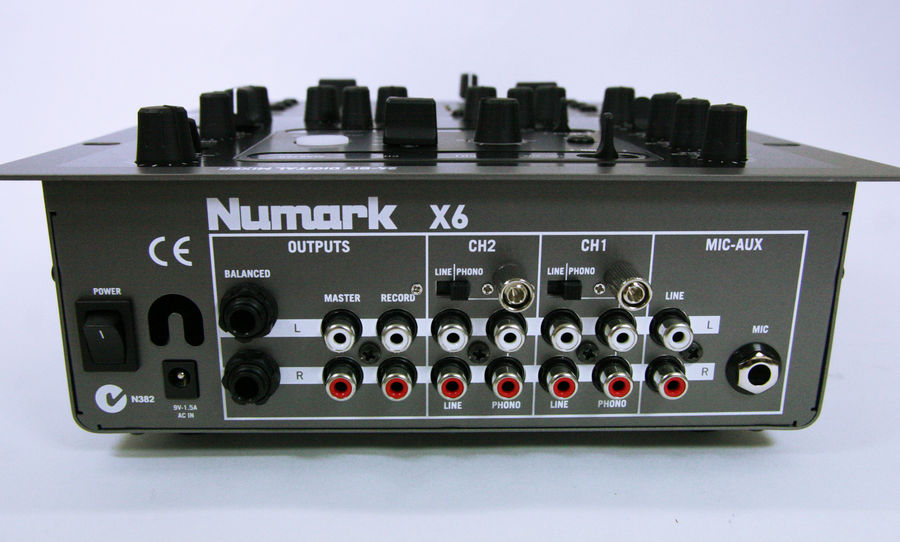 Numark_X6_vorderseite