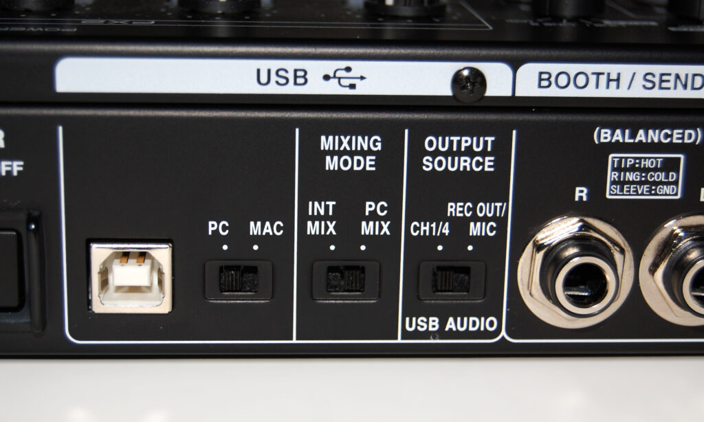 USB_Denon_DN-MC6000