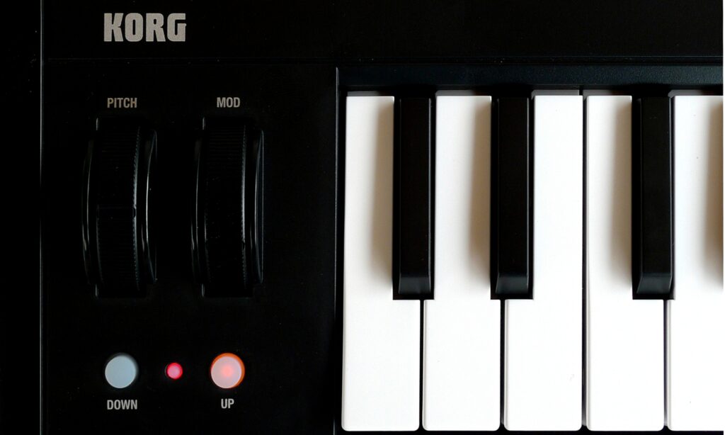 korg_microkey_whees