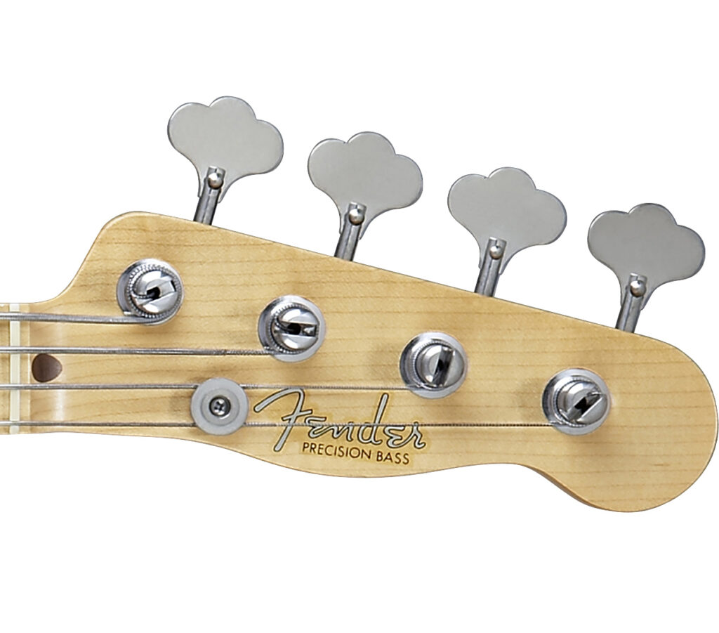 In den ersten sechs Jahren wurde der Precision-Bass mit Telecaster-Kopfplatte gebaut.