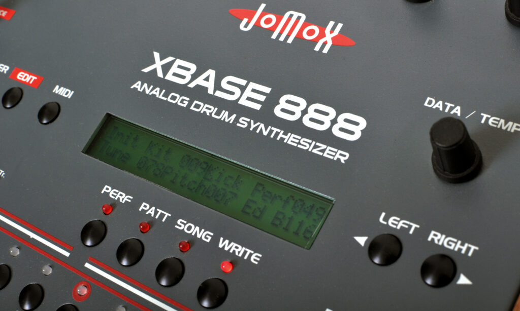 JoMox-XBase888_021_XBase888