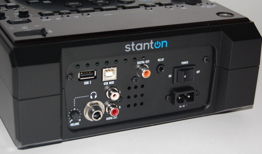 Backpanel_Stanton_CMP-800