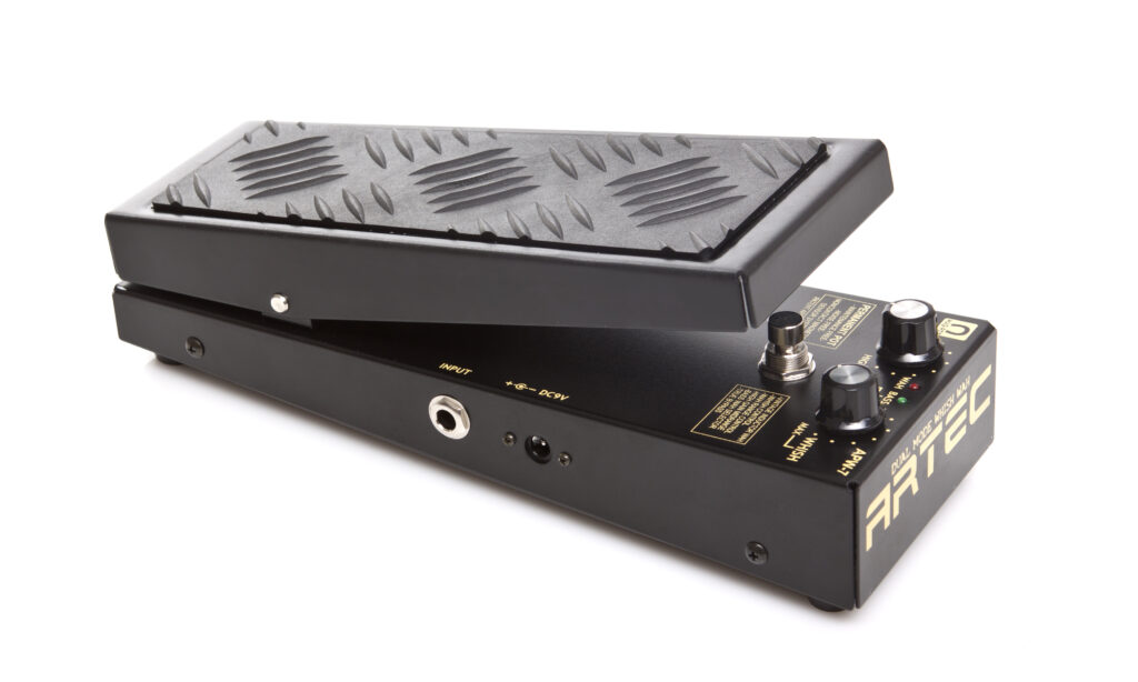 Artec_Wah_APW7_012FIN