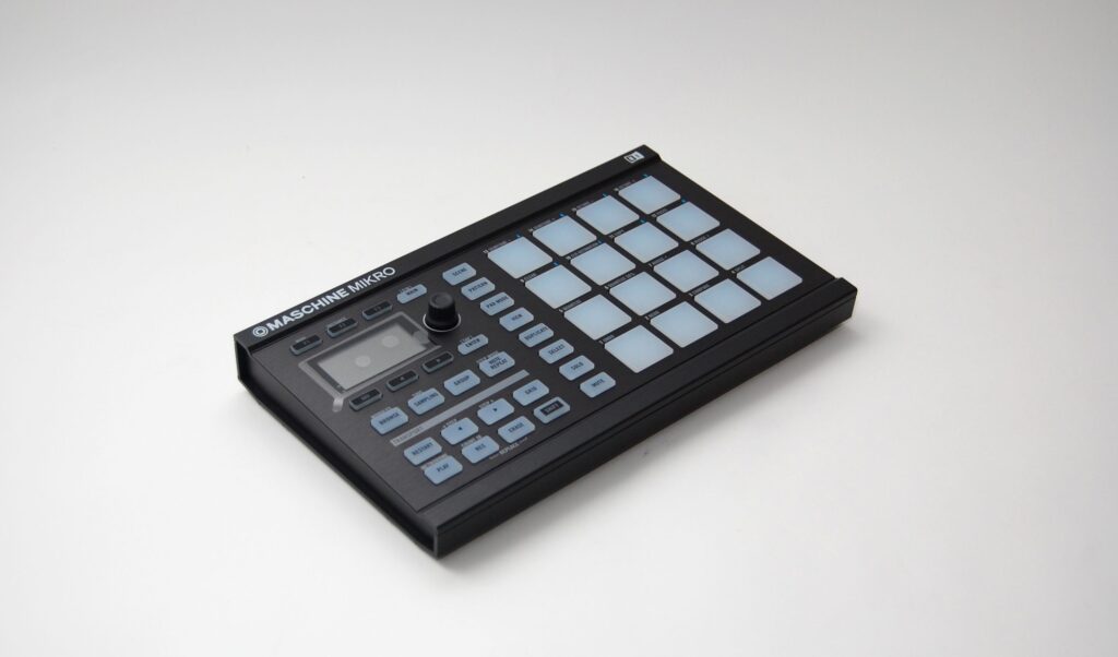 Teaser_Maschine_Mikro_Native_Instruments Bild