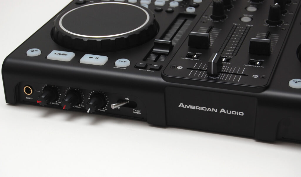 Mikes_American_Audio_Versadeck