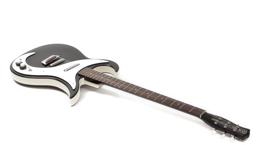 Danelectro_WildThing_Baritone_003FIN