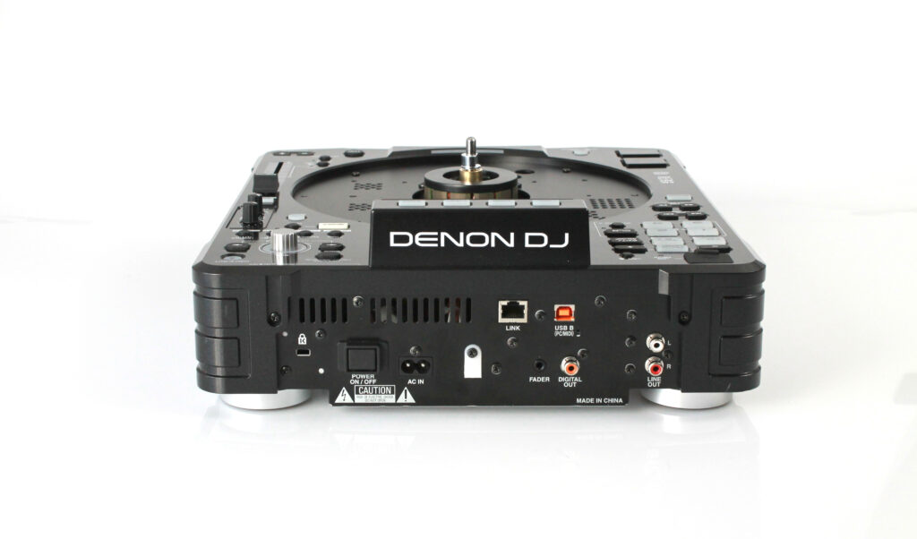 Backpanel_Denon_SC3900