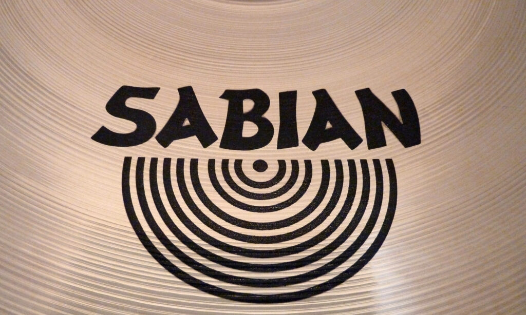 Das Sabian-Logo auf dem Stadium Ride erinnert an ein antikes Stadion, oder nicht?