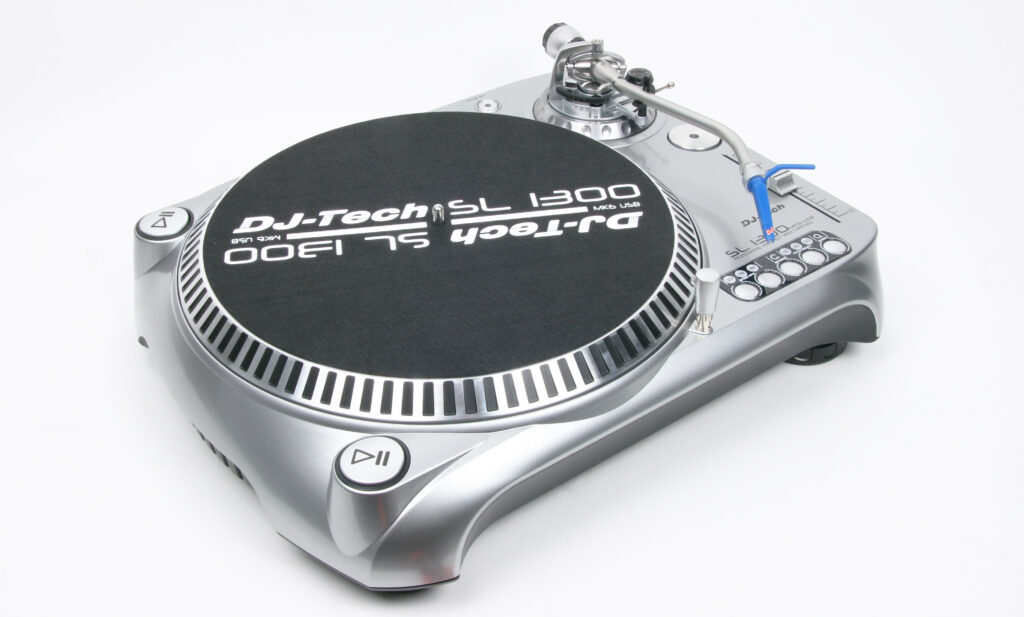 DJ-Tech SL 1300 MK6 USB: Nicht nur das Preis-Leistungs-Verhältnis des Gerätes ist sehr gut!