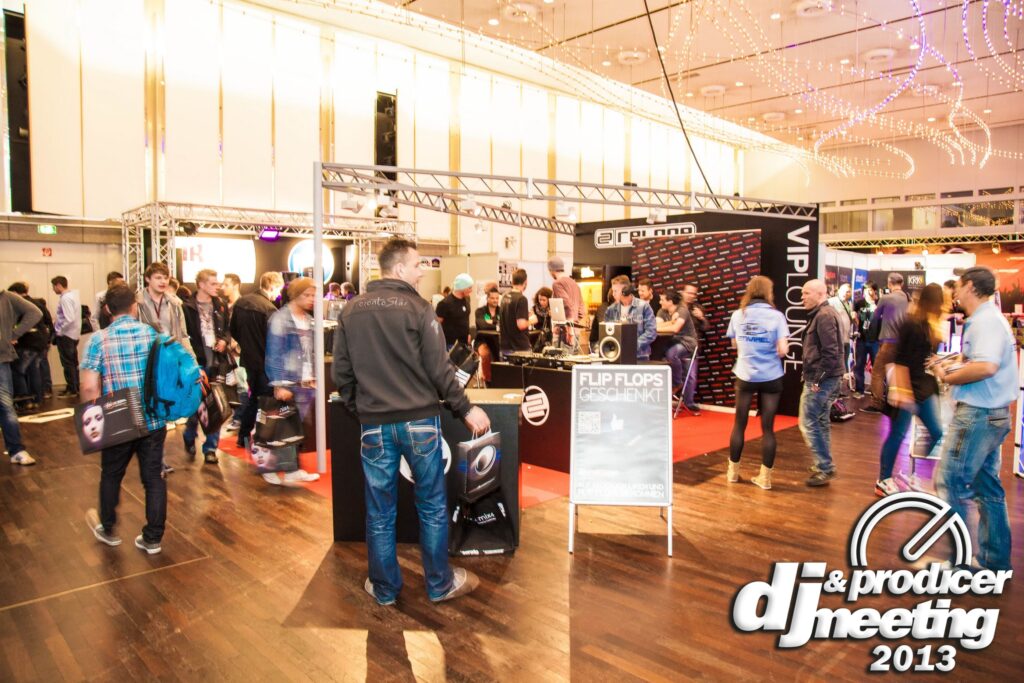 Gute Stimmung bei Veranstaltern, Ausstellern und Besuchern auf dem DJ & Producer Meeting 2013