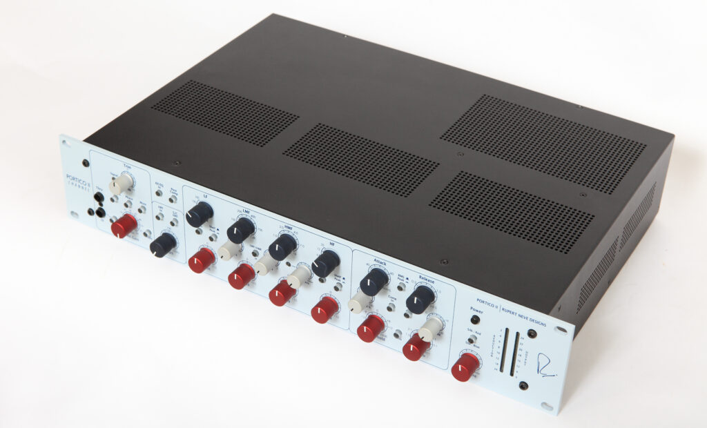 Mit Preamp, EQ, De-Esser und Kompressor bietet der Portico II Channel wirklich alle Funktionsgruppen, die man sich in einem Kanalzug wünschen kann – in Spitzenqualität.