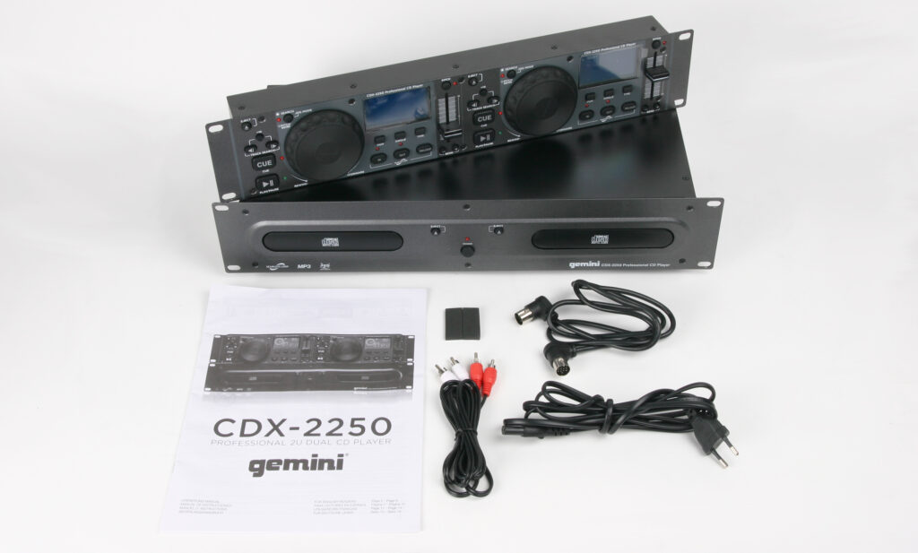 Gemini CDX-2250: Im Lieferumfang ist ein deutschsprachiges Manual enthalten.